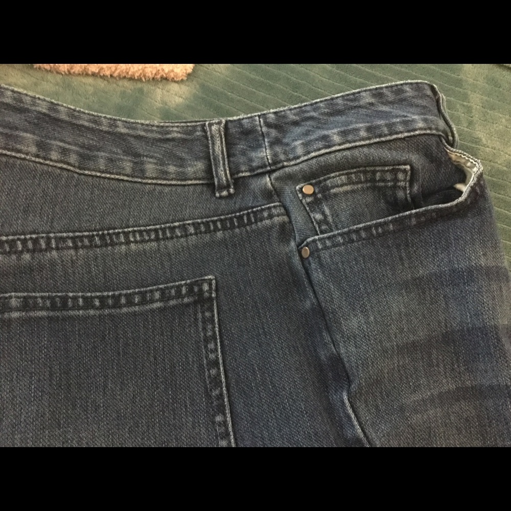 Offers!! Chico’s Platinum Denim Jeans